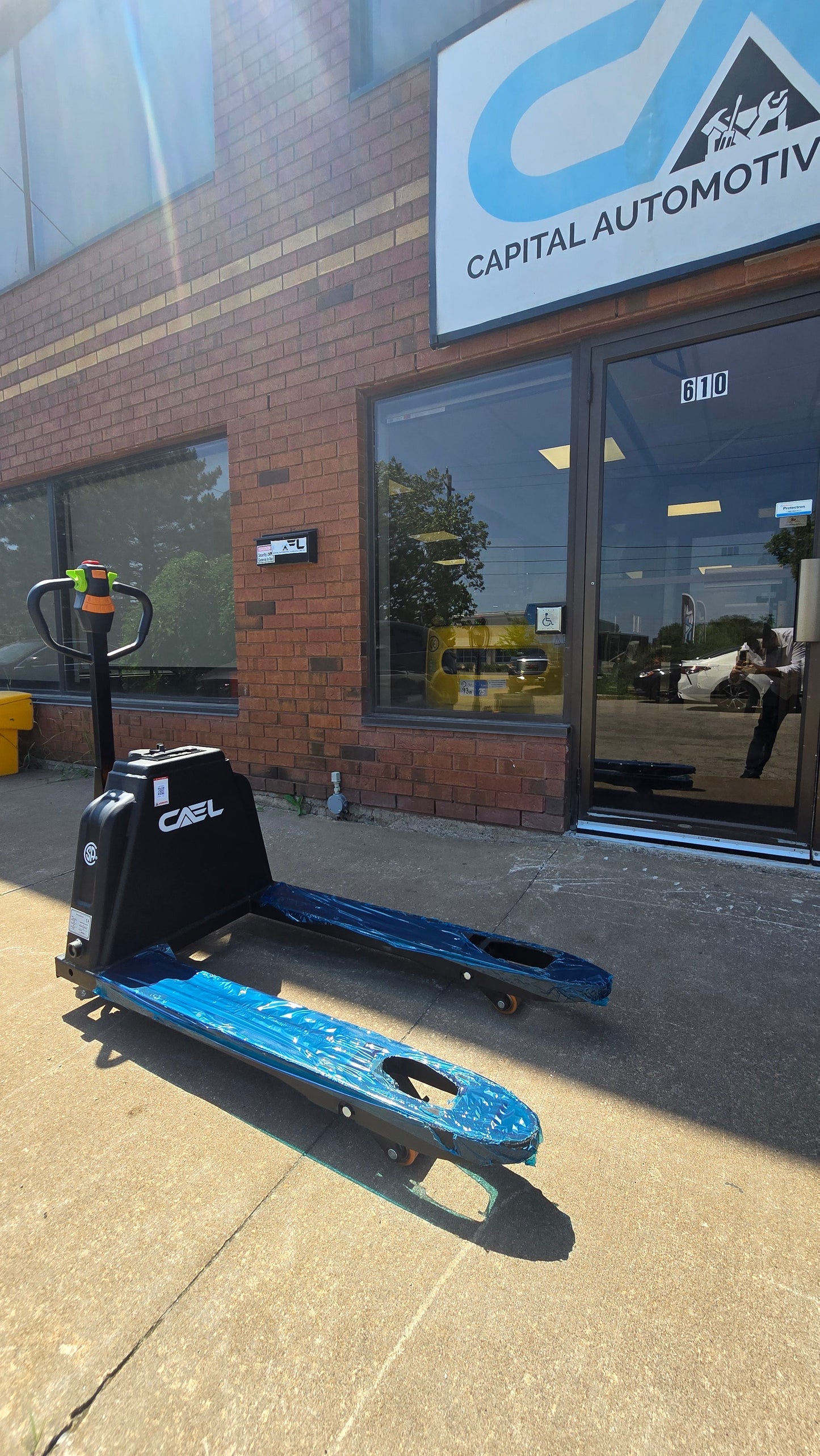 Electric Pallet Jack 4400lbs