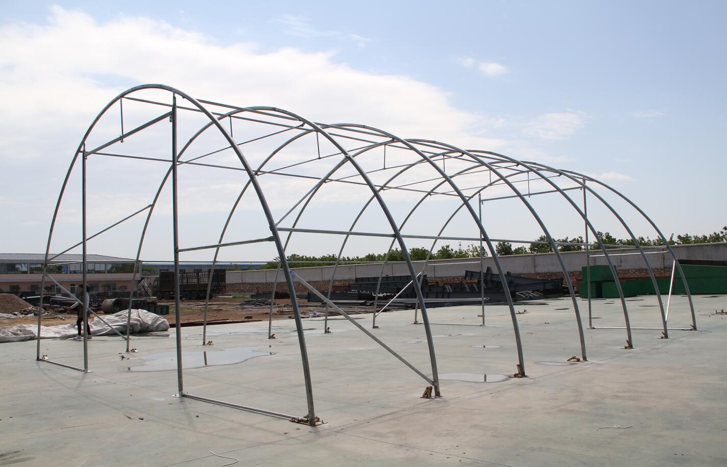 Dome Shape Single Truss 30′ Wide 15′ Height 85′ Length