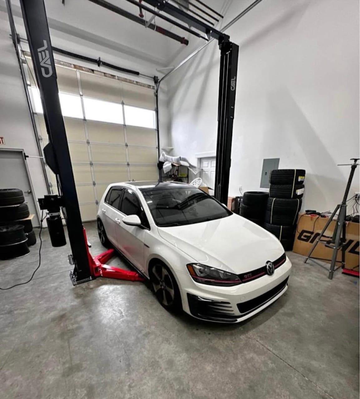Two-Post Clear Floor Lift – Model N (10000)