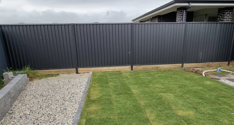 Durable & Eco-Friendly Privacy Panels – Easy Assembly for Gardens, Farms, Schools & More
