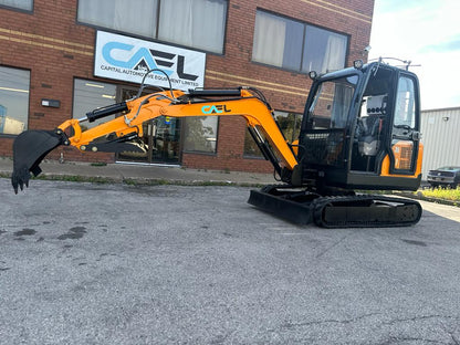 Mini Excavator 3.5T Swing Boom, Hydraulic Thumb, and AC/Heat Included (EX35KB-B)