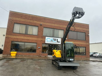 Mini Excavator 4 ton with Yanmar engine with cab