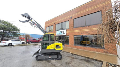 Mini Excavator 4 ton with Yanmar engine with cab