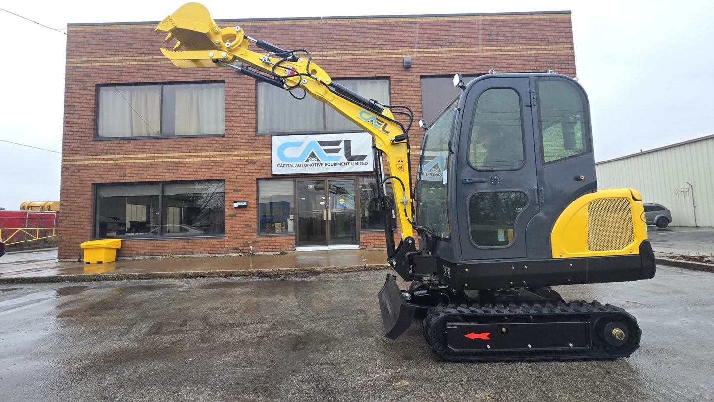 Mini Excavator 2.5T with Kubota engine, Swing boom, AC/Heat and Cab (EX25KB)