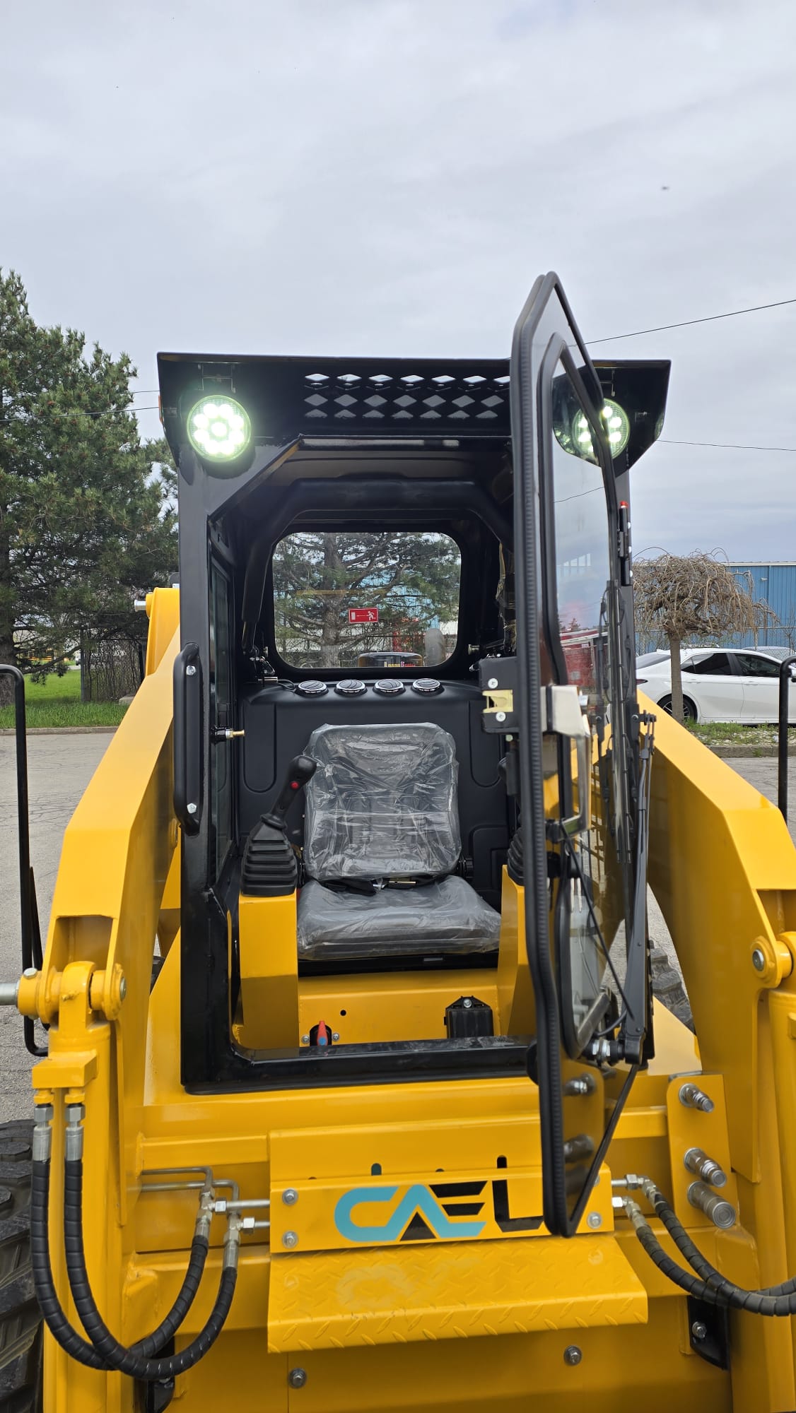 Skid Steer CAEL-45 with Wheels