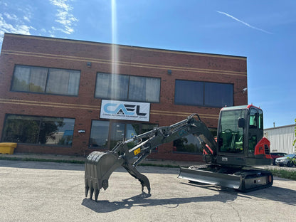 Mini Excavator 4 ton with Yanmar engine with cab