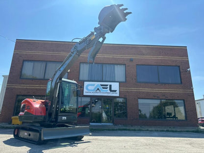 Mini Excavator 4 ton with Yanmar engine with cab