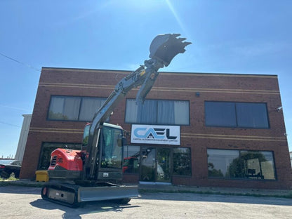 Mini Excavator 4 ton with Yanmar engine with cab