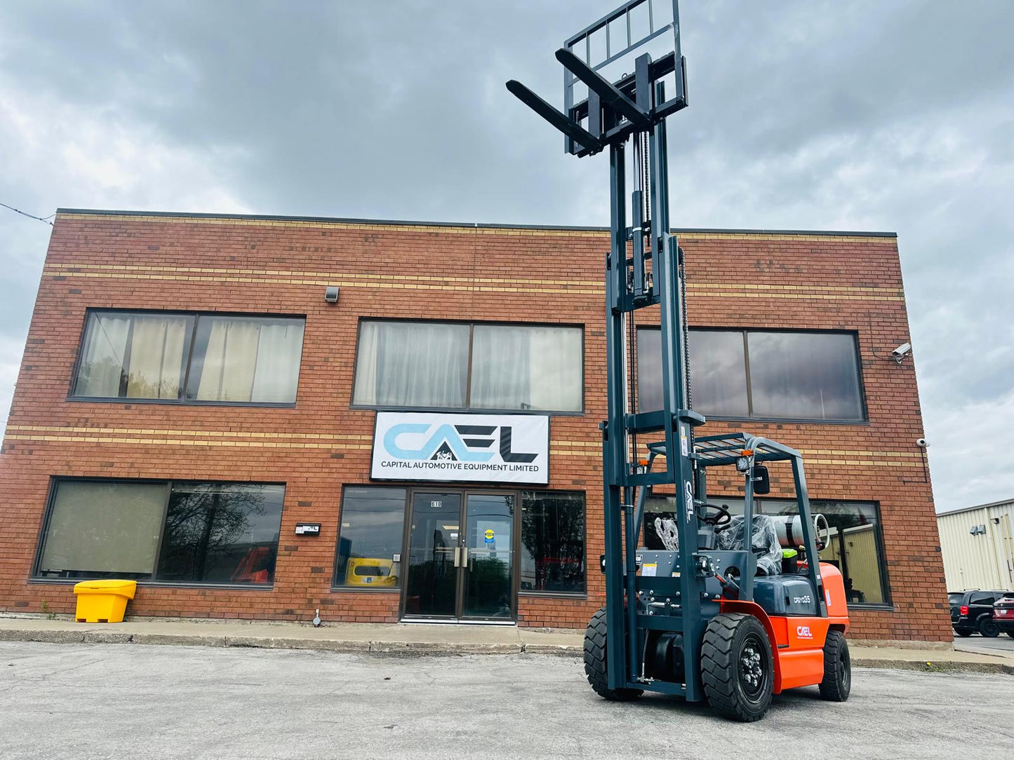 CAEL Forklift LPG 2.5 ton with 3 stage side shift