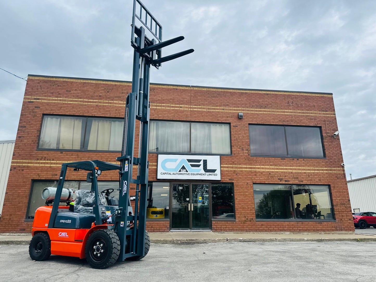 CAEL Forklift LPG 3.5 Ton with 3 stage side shift