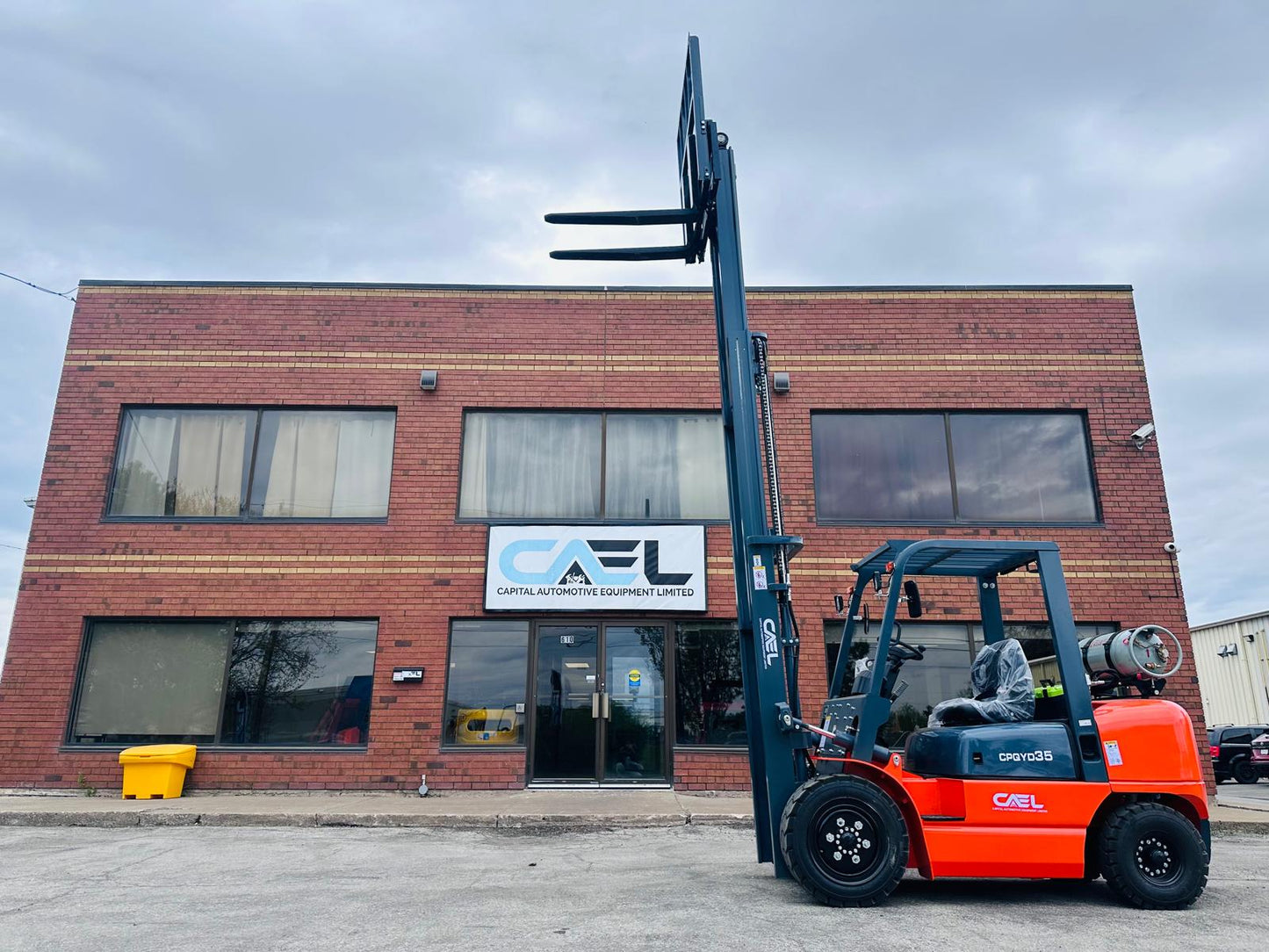 CAEL Forklift LPG 3.5 Ton with 3 stage side shift