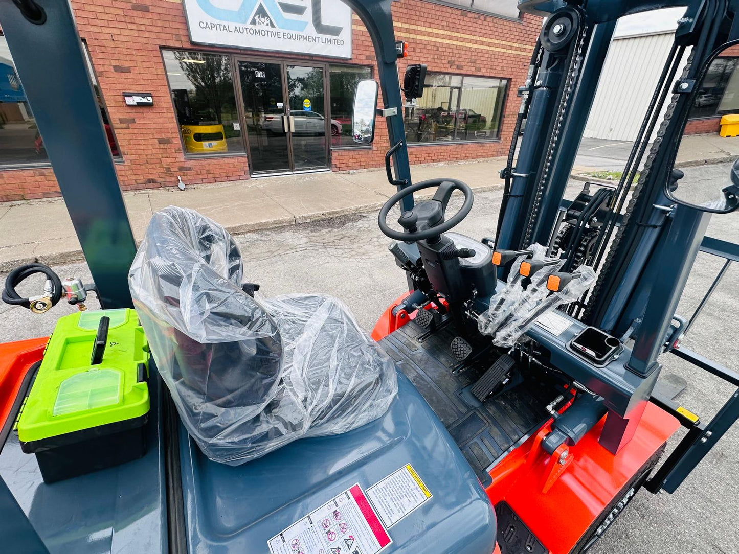 CAEL Forklift LPG 2 Ton with 3 stage side shift